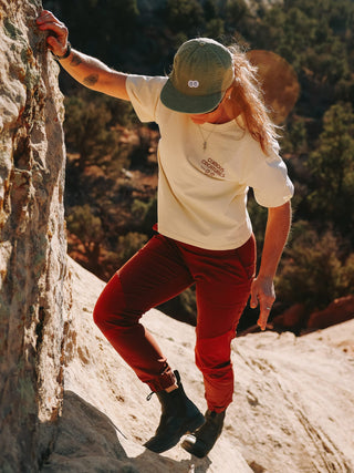 Baggy Eatin' Grin Art Tee